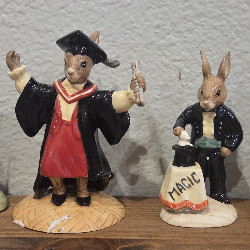 Bunnykins by ROYAL DOULTON